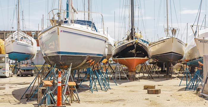 Il cantiere chiude a mezzogiorno