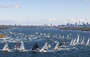 Covid-19: la Sydney-Hobart
alza bandiera bianca