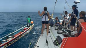 Salvato in oceano.
Naufrago o pirata?