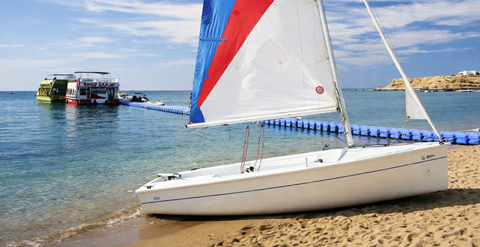 Il bagnasciuga &egrave; sulle barche!