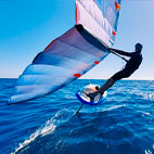 Schmitz fissa il record di wingfoil
