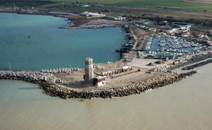 Fiumicino: sigilli
al nuovo porto