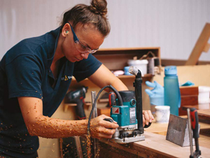 Women in boatbuilding
da Instagram alla realtà