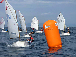 Attività velica consentita
non è sport di “contatto”