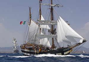 È partita "Nave Italia"
in rotta per la solidarietà