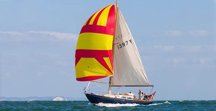 Spinnaker, una vela amica