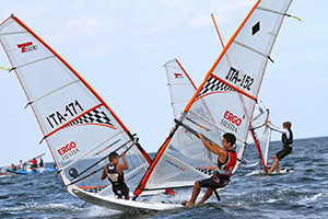 Il windsurf giovanile
assegna il titolo italiano 
