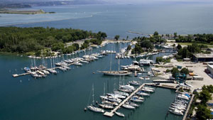 Base Red Bull a Trieste
via al polo nautico