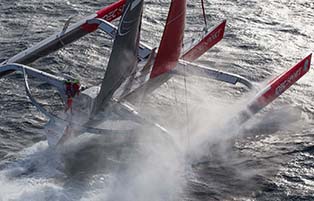 “Trophée Jules Verne”
Idec pronto a salpare