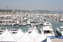 Barche, convegni 
e regate
al "Salone dell'Adriatico"