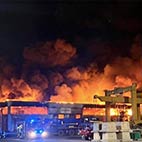 In Fiamme il cantiere Maxi Dolphin
