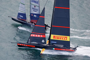 Prada Cup: si apre la sfida
tra Britannia e Luna Rossa