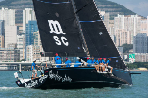 "Sydney-Hobart":
oltre 100 schierati al via