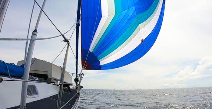 Lo spinnaker senza tangone