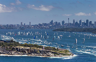"Sydney-Hobart": sfida
per Soldini e "Maserati"
