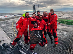 Trofeo Jules Verne: 
Sodebo oltre Capo Horn