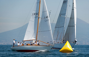 Le regine del mare
sfilano a Imperia