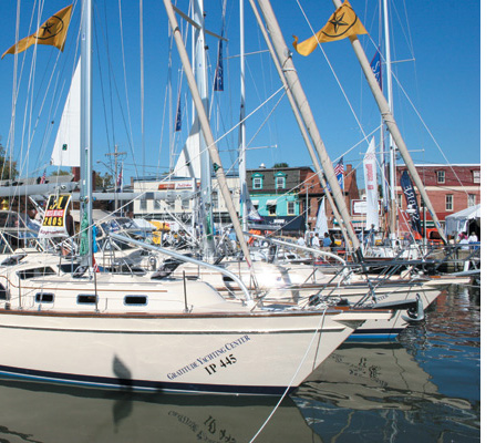 Fiera dell'usato nautico nel porto 
di Rosignano