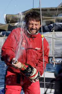 Giovanni Soldini 
vince la 
"Artemis Transat"